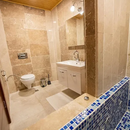 Capiedra Hotel