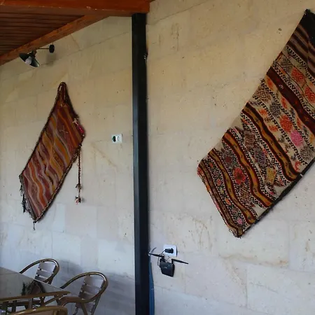 Capiedra Hotel
