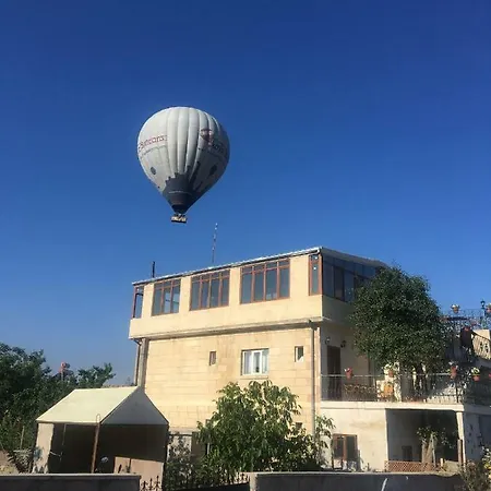 Capiedra Hotel