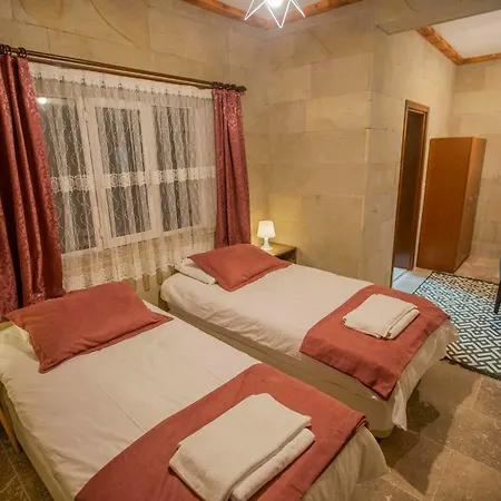 Capiedra Hotel
